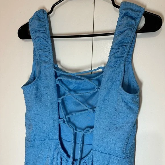 NWT ASTR the Label Crinkle Shoulder Midi Dress Blue Size M - Picture 7 of 12